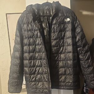 The North Face Men's Quilted Black Puffer Jacket